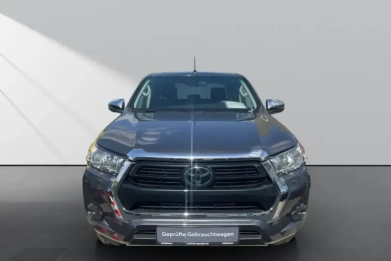 Toyota Hilux din 2021 cu 69.100 km - oferta TOY126590 - foto 2