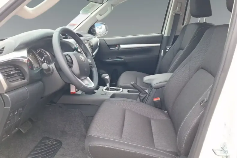 Toyota Hilux din 2025 cu 10 km - oferta TOY126591 - foto 13