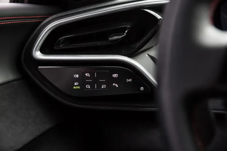 Ferrari 296 GTB din 2023 cu 14.190 km - oferta FER126592 - foto 10