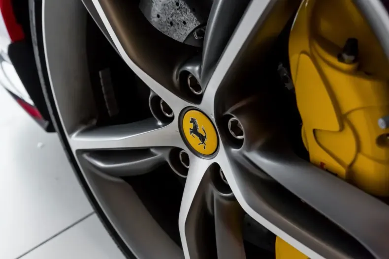 Ferrari 296 GTB din 2023 cu 14.190 km - oferta FER126592 - foto 19