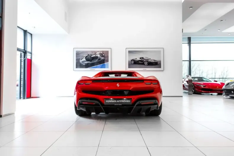 Ferrari 296 GTB din 2023 cu 14.190 km - oferta FER126592 - foto 29