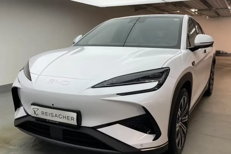 BYD SEALION 7 din 2025 cu 11.598 km - oferta BYD126601 - foto 1