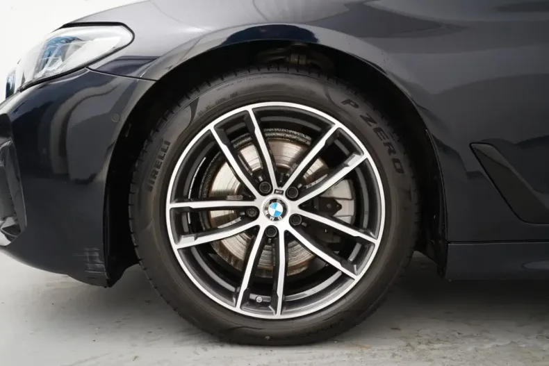 BMW 520 din 2023 cu 88.460 km - oferta BMW126603 - foto 3