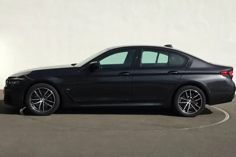 BMW 520 din 2022 cu 63.758 km - oferta BMW126610 - foto 3