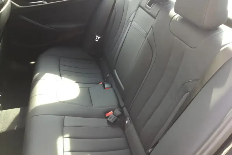 BMW 520 din 2022 cu 63.758 km - oferta BMW126610 - foto 9