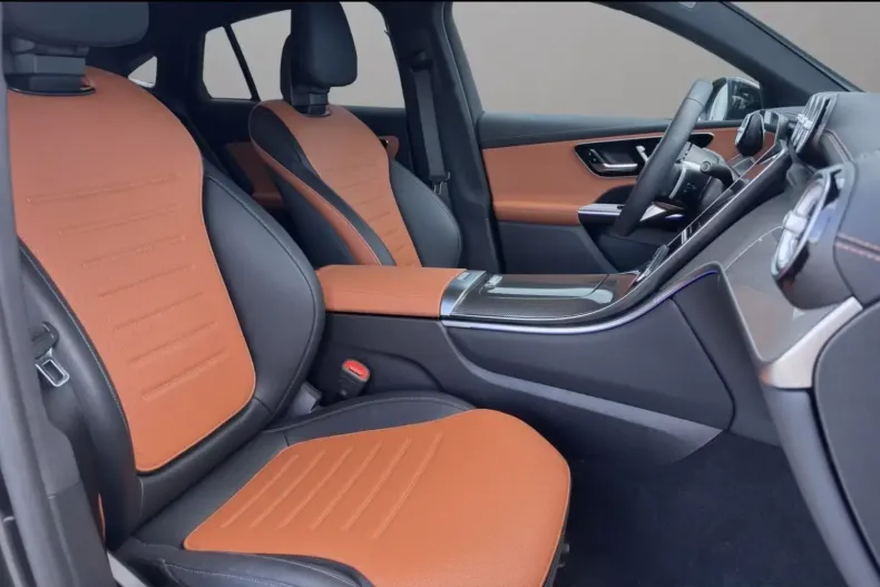 Mercedes-Benz GLC 450 din 2024 cu 7.111 km - oferta MER126614 - foto 8