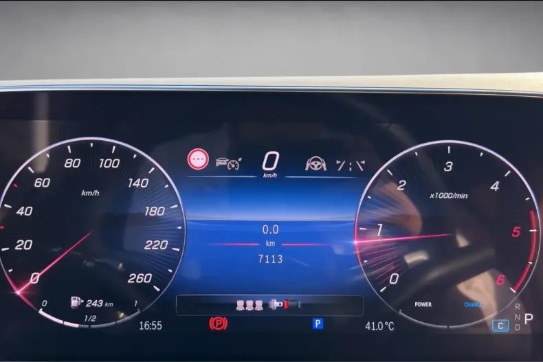 Mercedes-Benz GLC 450 din 2024 cu 7.111 km - oferta MER126614 - foto 9