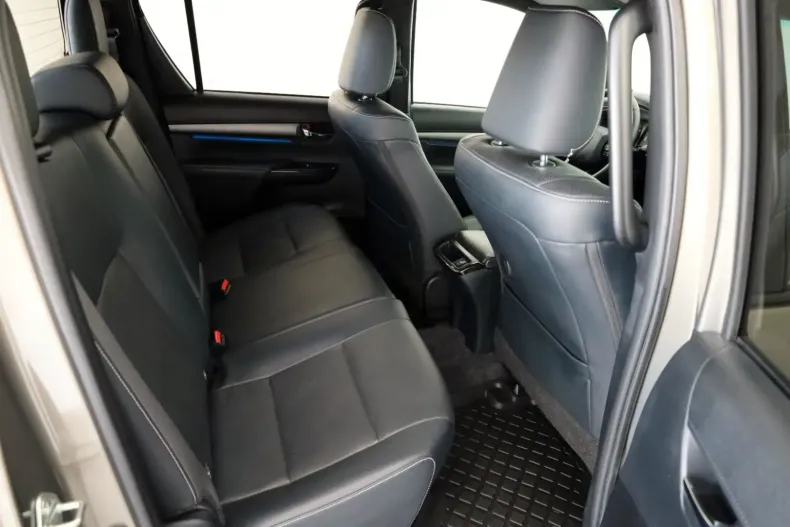 Toyota Hilux din 2023 cu 96.430 km - oferta TOY126616 - foto 10