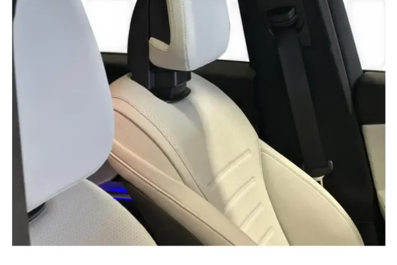 Mercedes-Benz GLC 300 din 2025 cu 10.000 km - oferta MER126617 - foto 8