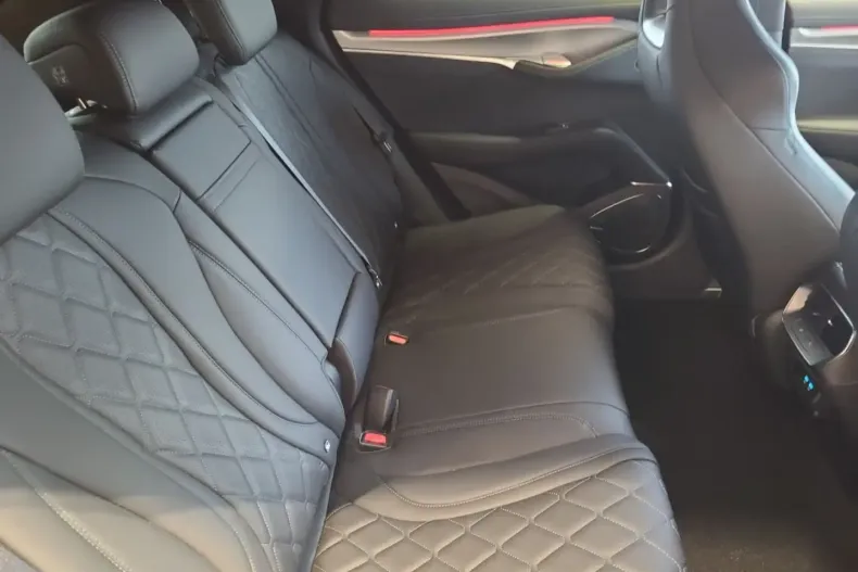 BYD SEALION 7 din 2025 cu 12.990 km - oferta BYD126621 - foto 18