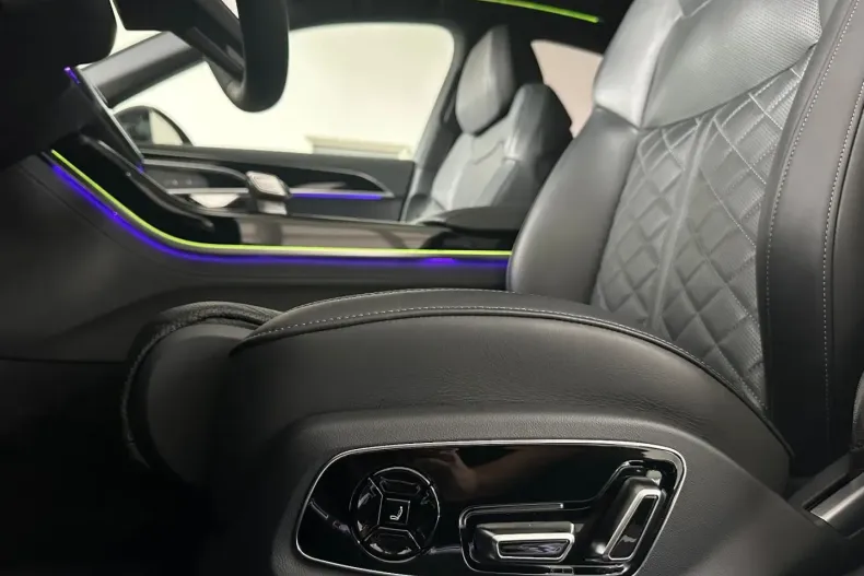 Audi A8 din 2022 cu 54.167 km - oferta AUD126631 - foto 8