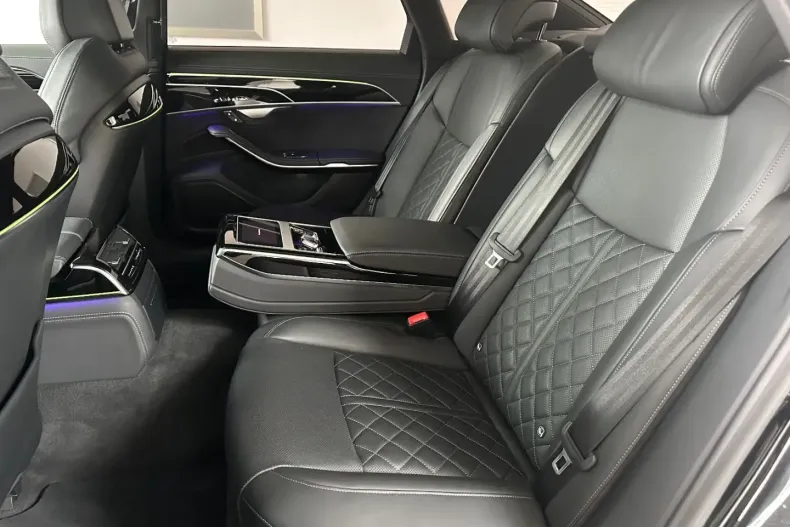 Audi A8 din 2022 cu 54.167 km - oferta AUD126631 - foto 12