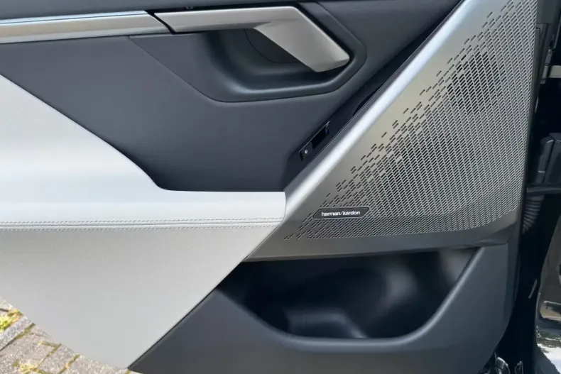 BMW 530 din 2025 cu 4.057 km - oferta BMW126637 - foto 16