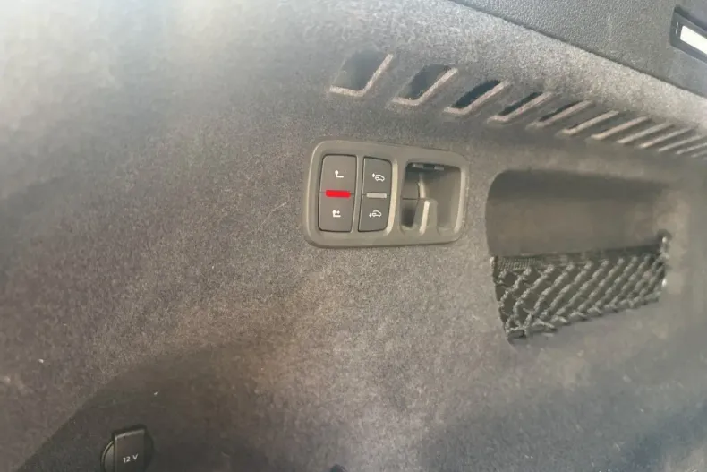 Audi Q8 din 2023 cu 37.700 km - oferta AUD126640 - foto 26