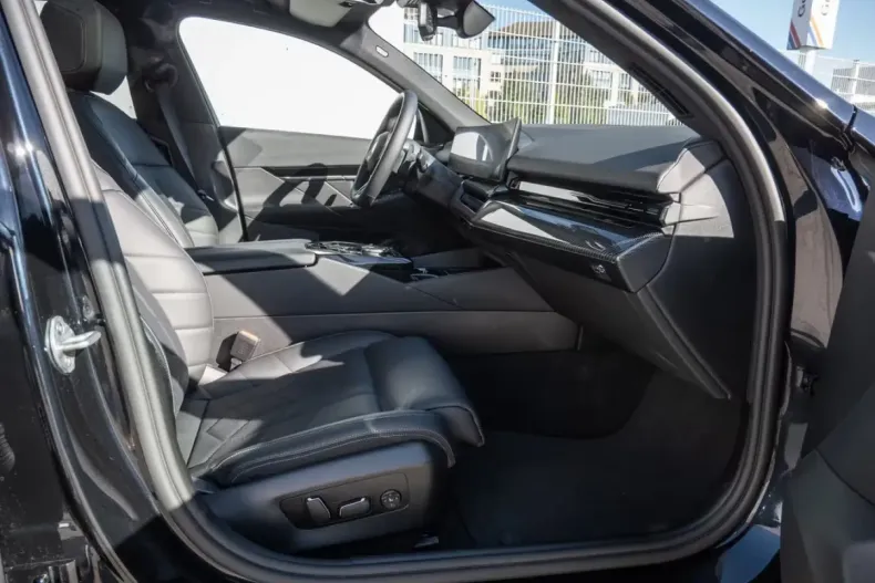 BMW 540 din 2024 cu 9.800 km - oferta BMW126645 - foto 8