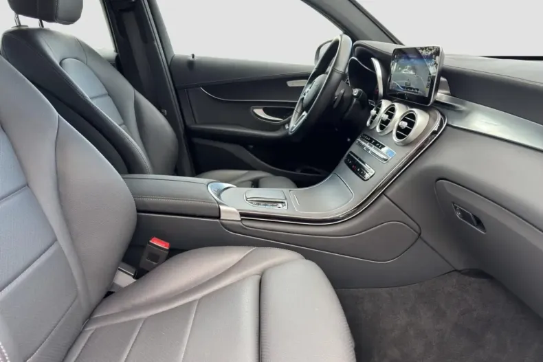 Mercedes-Benz GLC 300 din 2021 cu 40.894 km - oferta MER126646 - foto 15