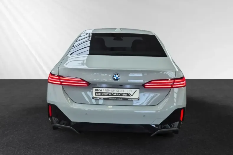 BMW 530 din 2024 cu 18.320 km - oferta BMW126647 - foto 6