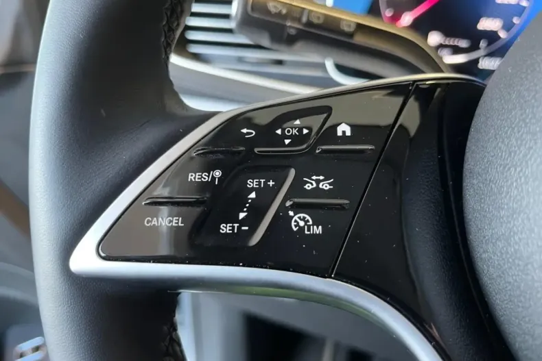 Mercedes-Benz GLE 450 din 2024 cu 4.998 km - oferta MER126650 - foto 20