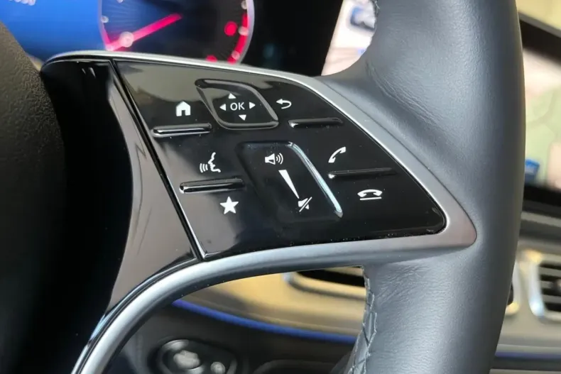 Mercedes-Benz GLE 450 din 2024 cu 4.998 km - oferta MER126650 - foto 21