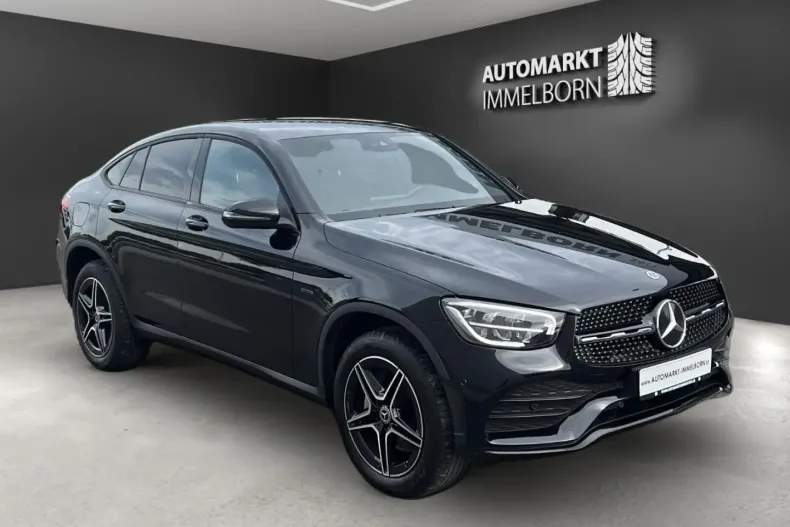 Mercedes-Benz GLC 300 din 2021 cu 68.500 km - oferta MER126652 - foto 1