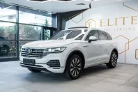Volkswagen Touareg din 2020 cu 83.874 km - oferta VOL126657 - foto 1