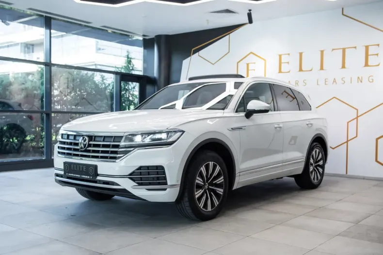 Volkswagen Touareg din 2020 cu 83.874 km - oferta VOL126657 - foto 1