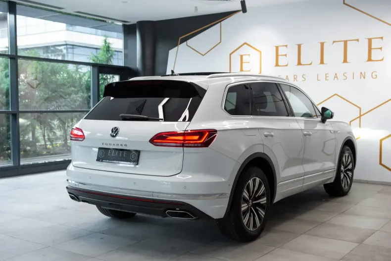 Volkswagen Touareg din 2020 cu 83.874 km - oferta VOL126657 - foto 9