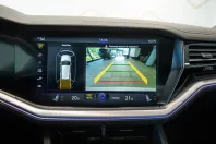 Volkswagen Touareg din 2020 cu 83.874 km - oferta VOL126657 - foto 22