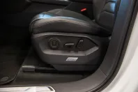 Volkswagen Touareg din 2020 cu 83.874 km - oferta VOL126657 - foto 26