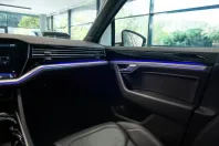 Volkswagen Touareg din 2020 cu 83.874 km - oferta VOL126657 - foto 30