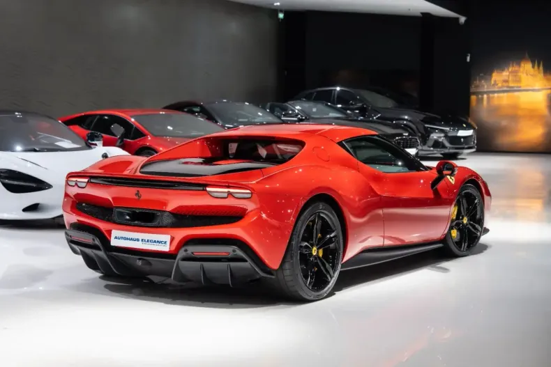 Ferrari 296 GTB din 2023 cu 8.511 km - oferta FER126672 - foto 10