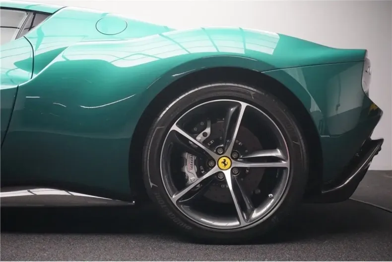 Ferrari 296 GTB din 2023 cu 12.050 km - oferta FER126673 - foto 13