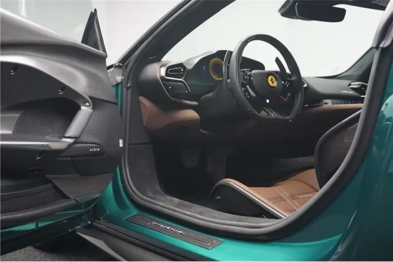 Ferrari 296 GTB din 2023 cu 12.050 km - oferta FER126673 - foto 21
