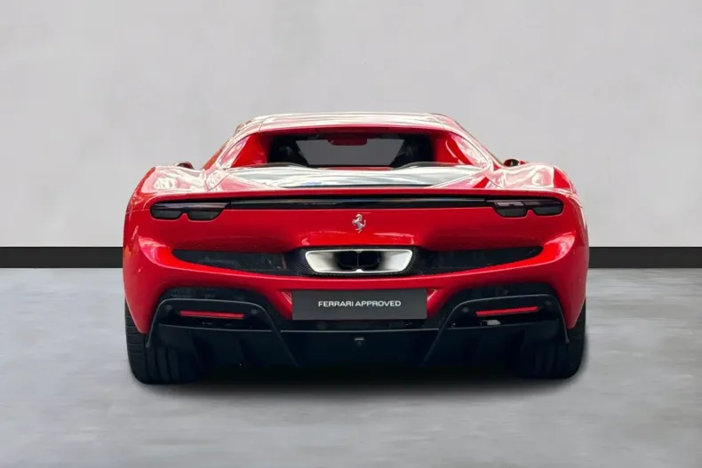 Ferrari 296 GTB din 2023 cu 6.600 km - oferta FER126674 - foto 6