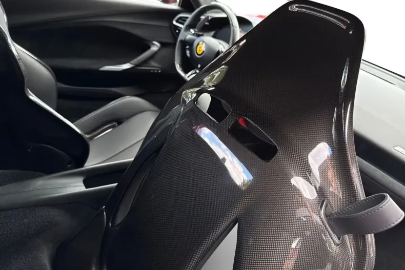 Ferrari 296 GTB din 2023 cu 6.600 km - oferta FER126674 - foto 19