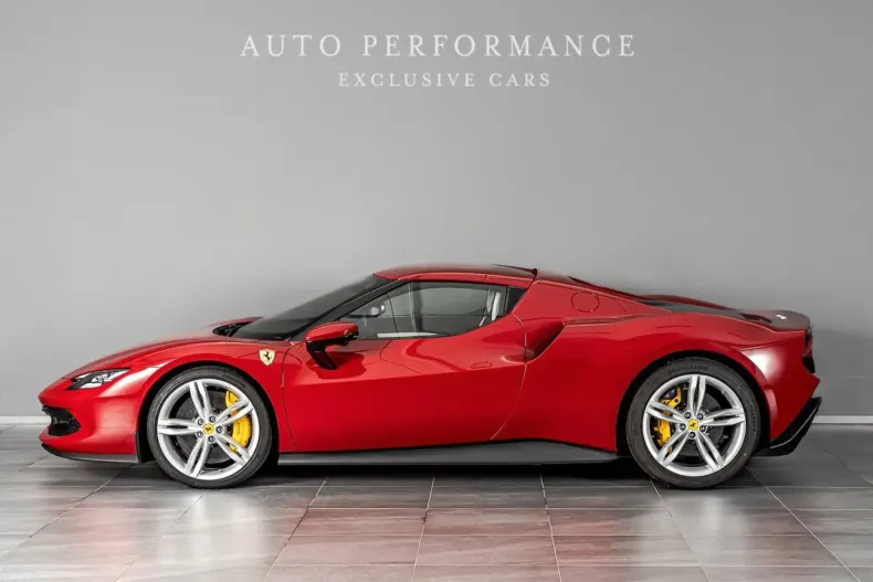 Ferrari 296 GTB din 2023 cu 7.350 km - oferta FER126675 - foto 3