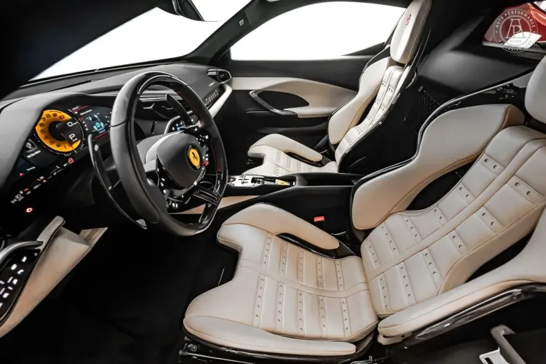 Ferrari 296 GTB din 2023 cu 7.350 km - oferta FER126675 - foto 5