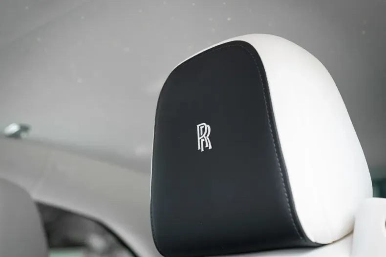 Rolls-Royce Spectre din 2024 cu 7.184 km - oferta ROL126677 - foto 8