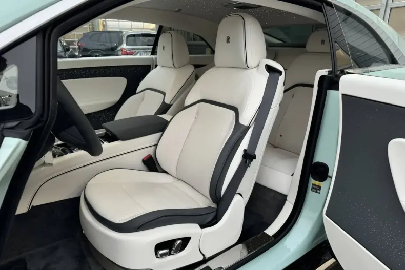 Rolls-Royce Spectre din 2024 cu 6.000 km - oferta ROL126678 - foto 4