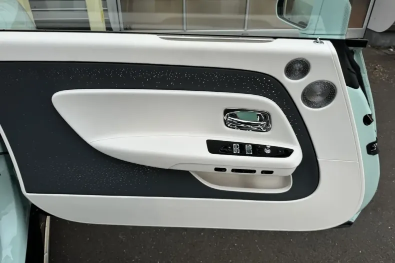 Rolls-Royce Spectre din 2024 cu 6.000 km - oferta ROL126678 - foto 8