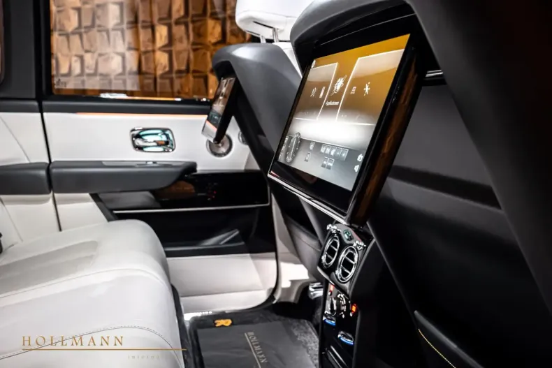 Rolls-Royce Cullinan din 2021 cu 13.105 km - oferta ROL126680 - foto 21