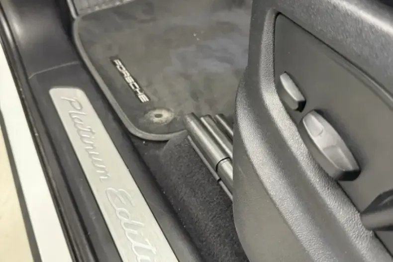 Porsche Cayenne din 2023 cu 68.900 km - oferta POR126689 - foto 17