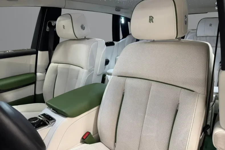 Rolls-Royce Phantom din 2022 cu 12.000 km - oferta ROL126692 - foto 14