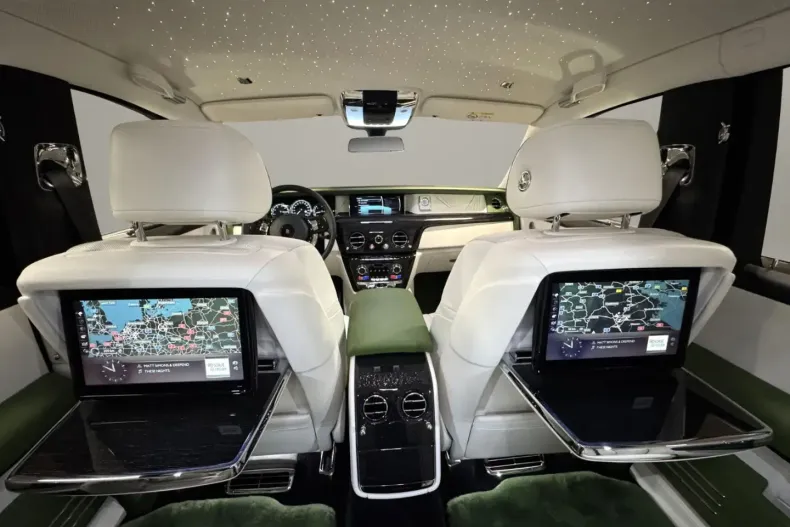 Rolls-Royce Phantom din 2022 cu 12.000 km - oferta ROL126692 - foto 19