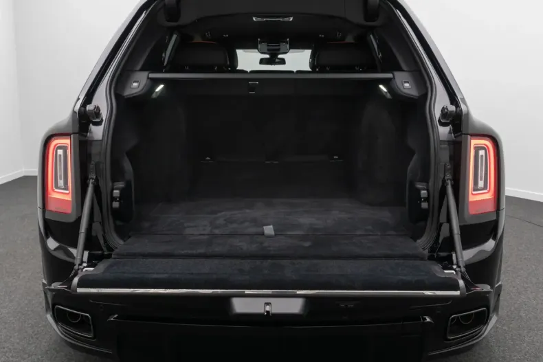 Rolls-Royce Cullinan din 2021 cu 25.936 km - oferta ROL126693 - foto 12