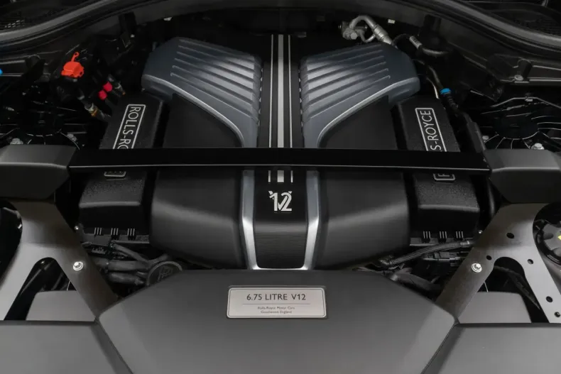 Rolls-Royce Cullinan din 2021 cu 25.936 km - oferta ROL126693 - foto 18