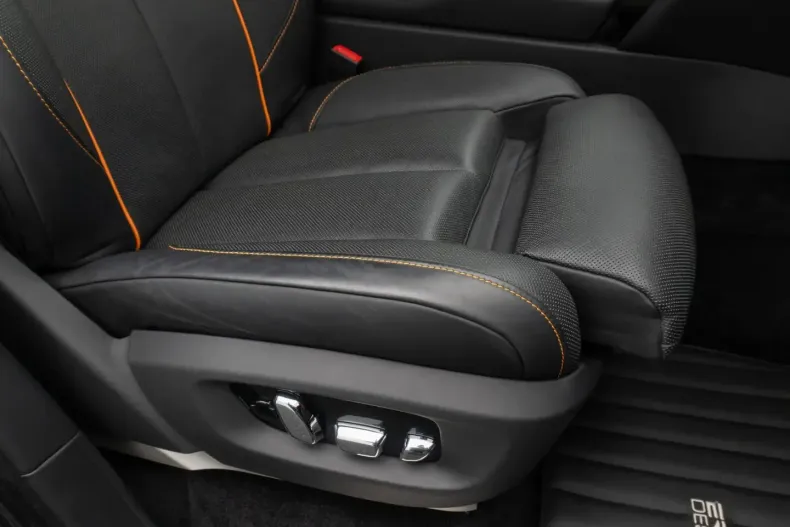 Rolls-Royce Cullinan din 2021 cu 25.936 km - oferta ROL126693 - foto 35