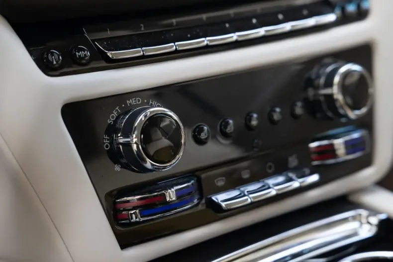 Rolls-Royce Spectre din 2023 cu 30.500 km - oferta ROL126695 - foto 27