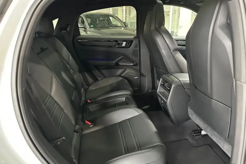 Porsche Cayenne din 2020 cu 122.000 km - oferta POR126702 - foto 14