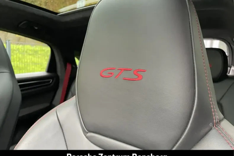 Porsche Cayenne din 2022 cu 76.400 km - oferta POR126706 - foto 25